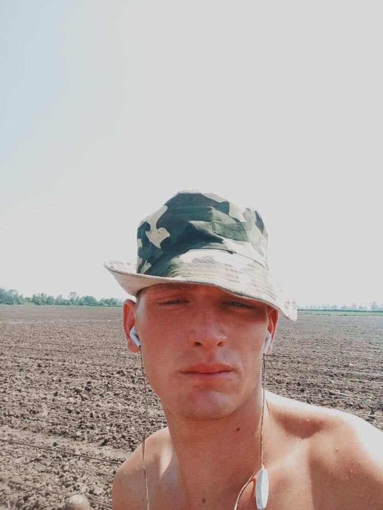  35191556  , 27 ,    