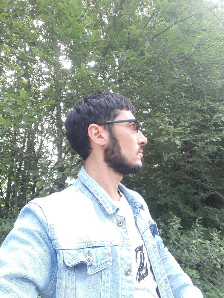 28217386  Akbar, 36 ,    