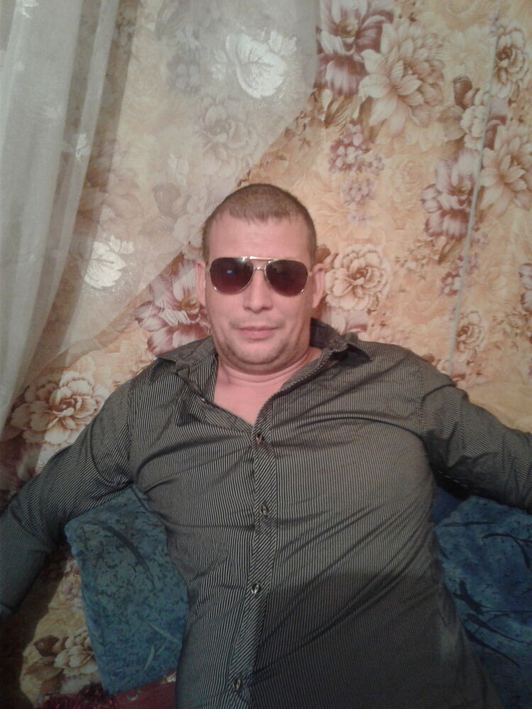  --,   , 44 ,   