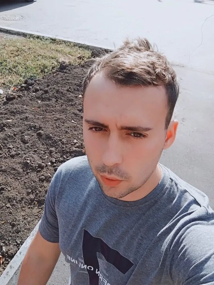  28403666  , 29 ,    