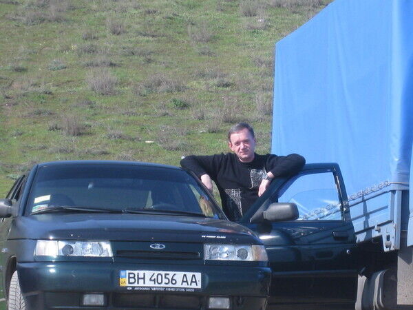  23779246  Sergey, 60 ,    