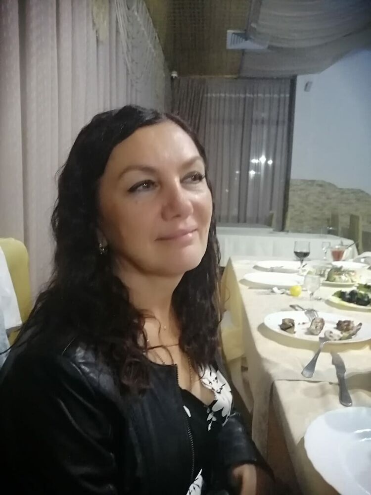  39153646  , 52 ,    
