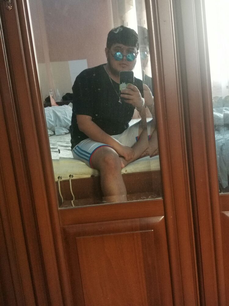  48518826  , 27 ,    