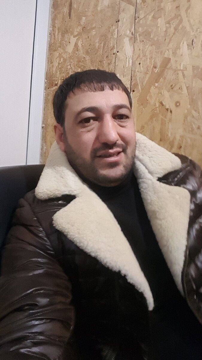  ,   Shafa, 42 ,   ,   , c 