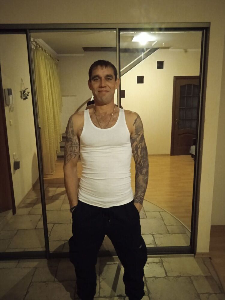  48205546  , 38 ,    