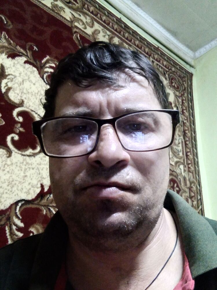  ,   Sergij, 43 ,   ,   , c , 