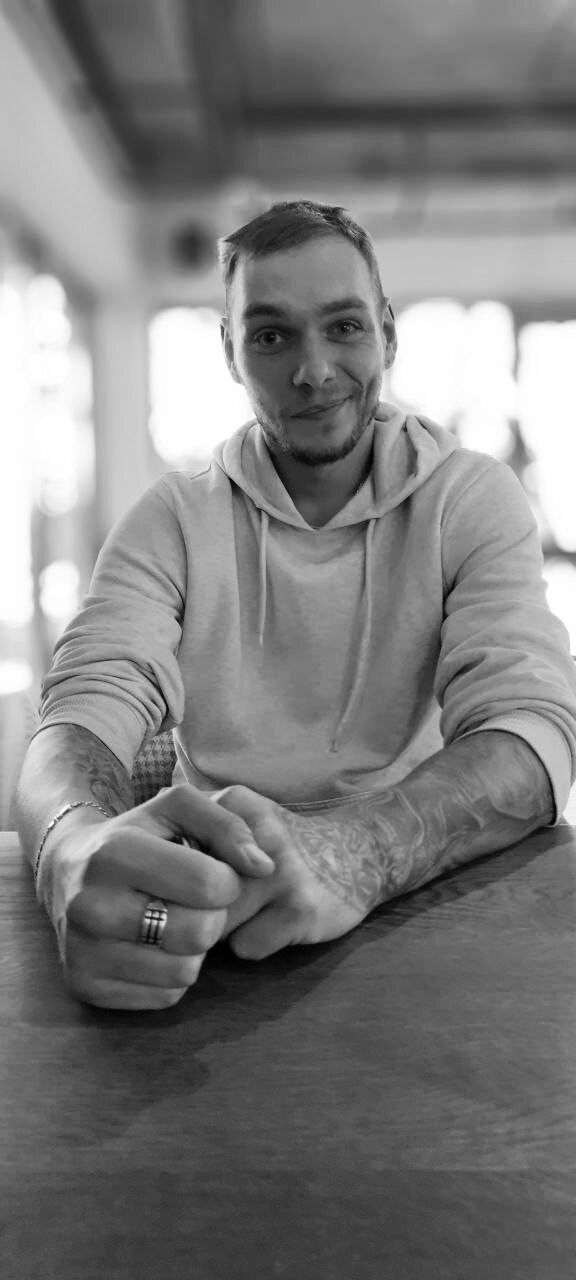  ,   MishaShwepss, 28 ,   ,   , c , 