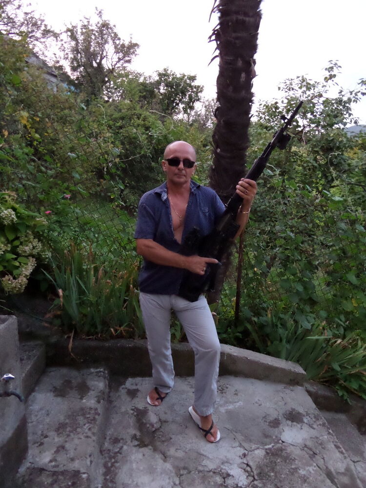  ,   Oleg, 46 ,   