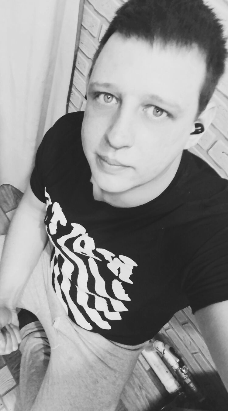  48782526  , 31 ,    