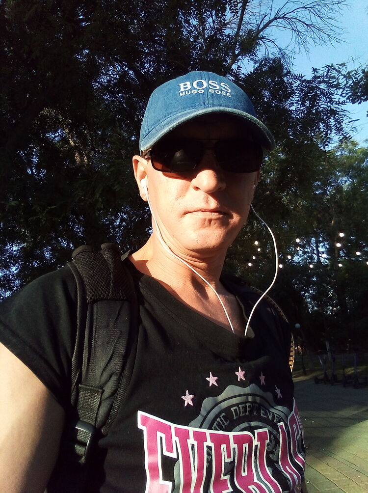  --,   Leshka, 40 ,   ,   