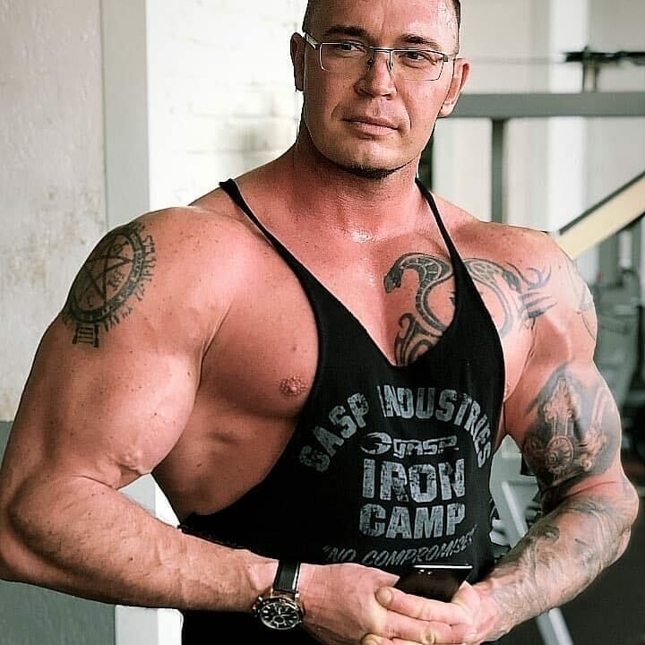  41417636  , 36 ,    
