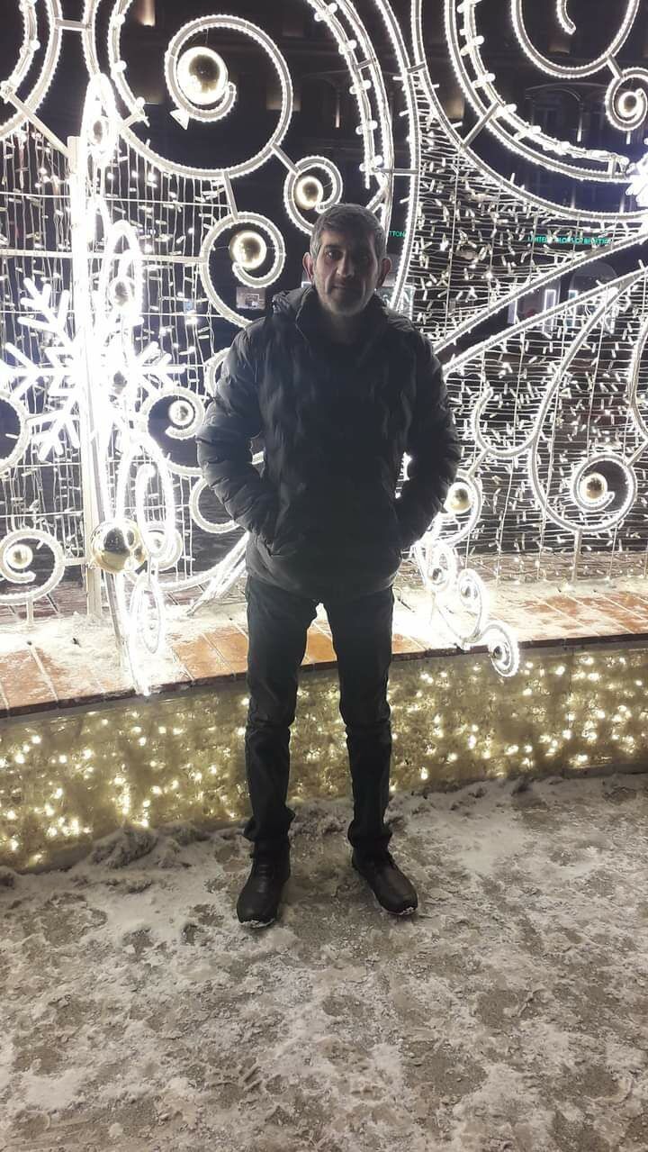 32550396  , 49 ,    