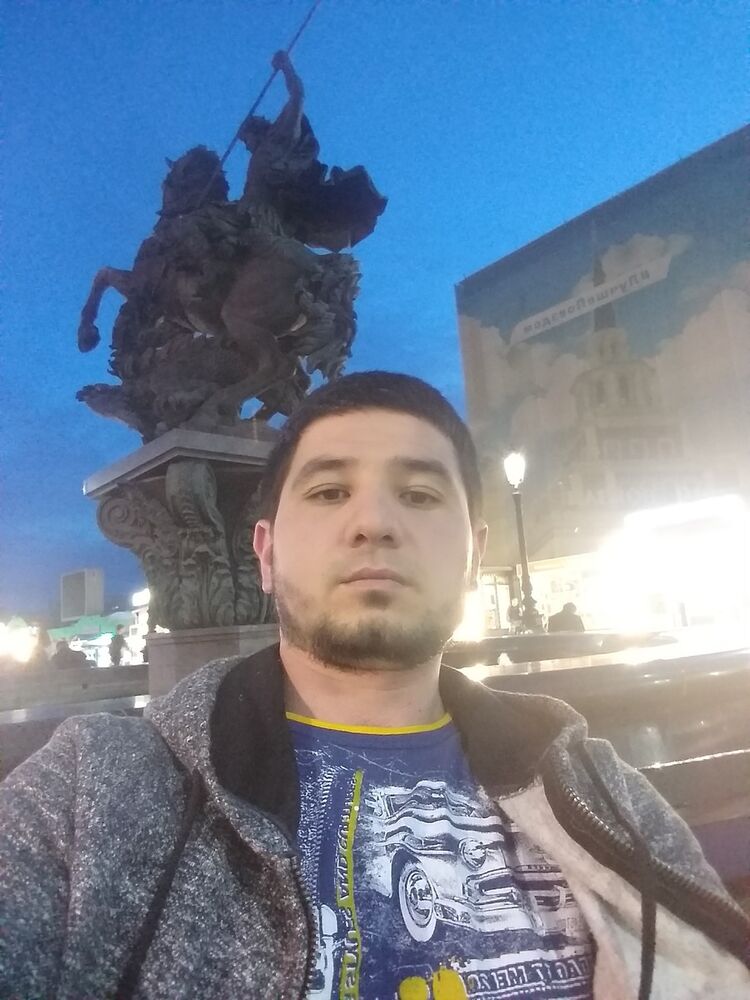  ,   Maks, 34 ,   ,   , c 