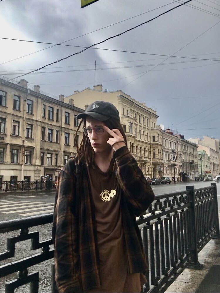  42583876  , 21 ,    -