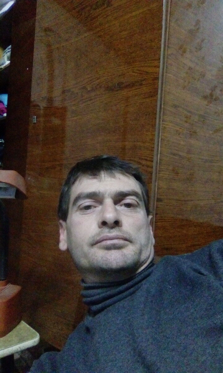  10791366  Ivan, 48 ,    