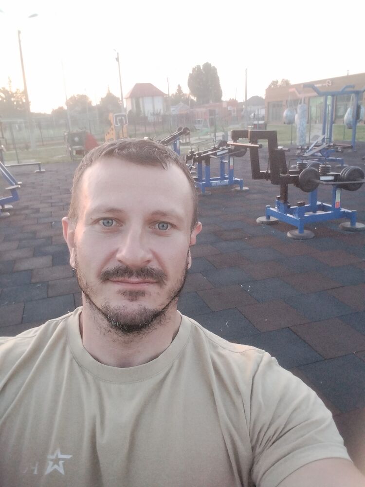  53173506  , 35 ,    