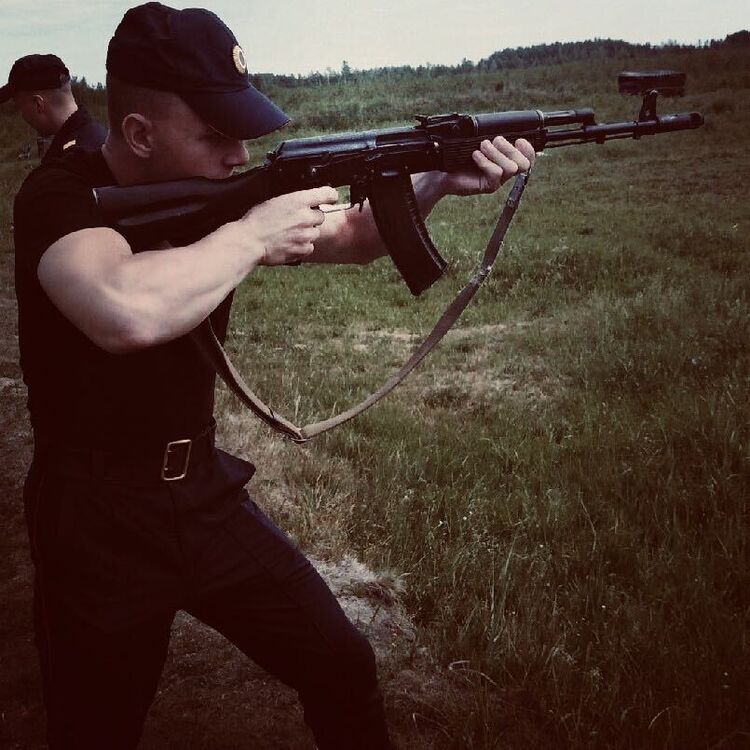  35607416  , 28 ,    