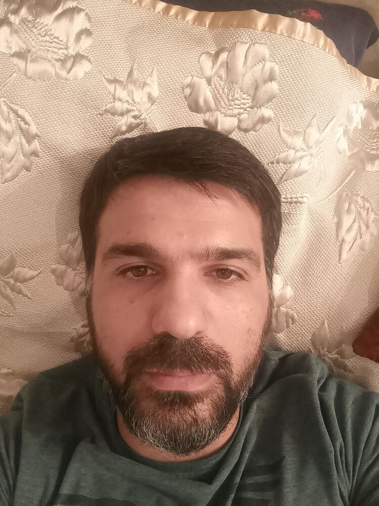  35712526  Samir, 39 ,    