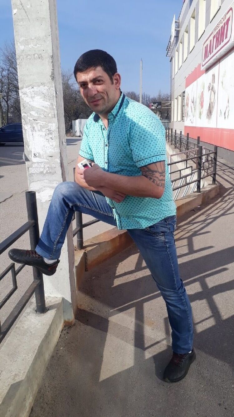  28339476  Nikolay, 40 ,    
