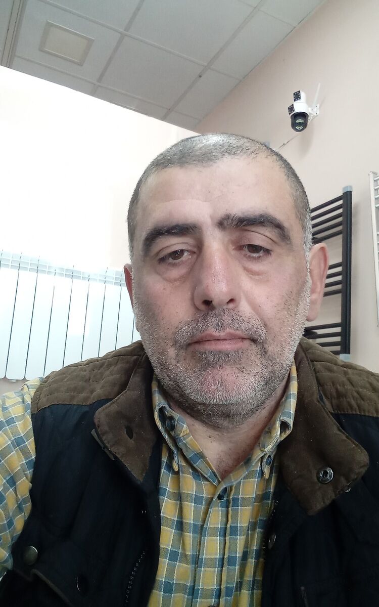  45330076  , 49 ,    