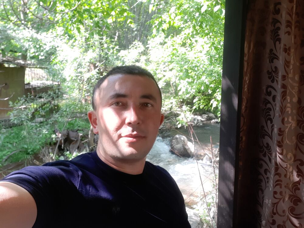  24246836  Salim, 34 ,    