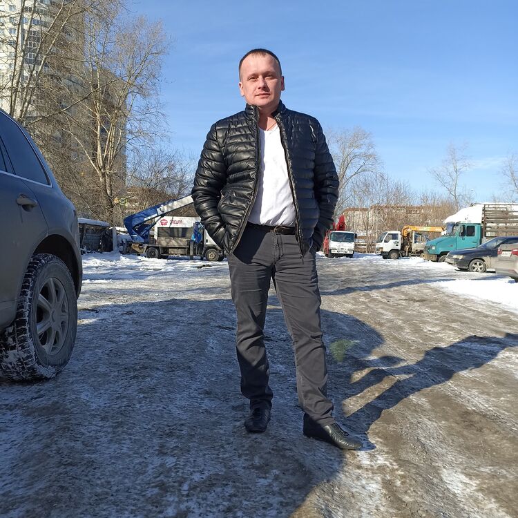  ,   Alekse Zhuly, 39 ,   ,   , c , 