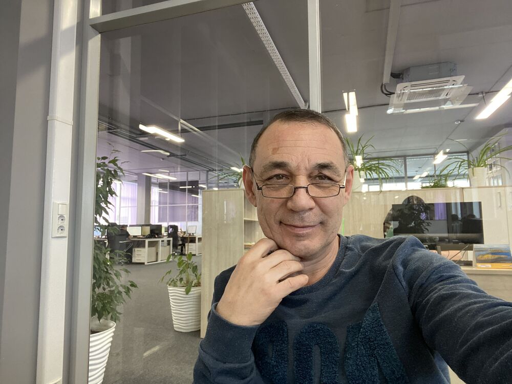  ,   Pavel, 50 ,   ,   , c 