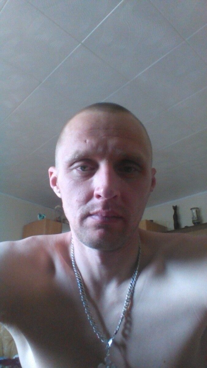  9904746  , 45 ,    