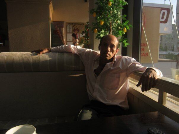  53211556  Nikolay, 50 ,    