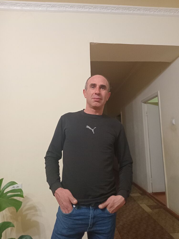  49337336  Garik, 39 ,    