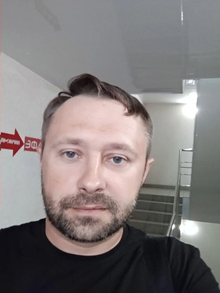  45847666  Vadim, 42 ,    