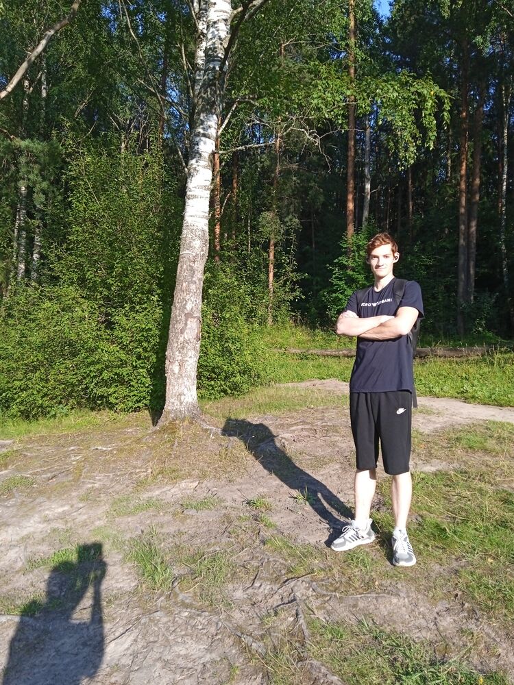  45051226  , 21 ,    -