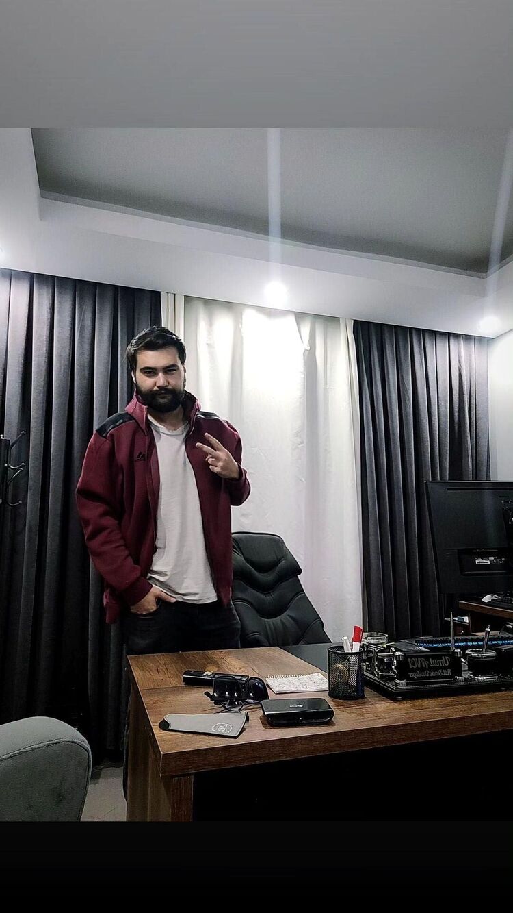  ,   Umut, 31 ,   ,   