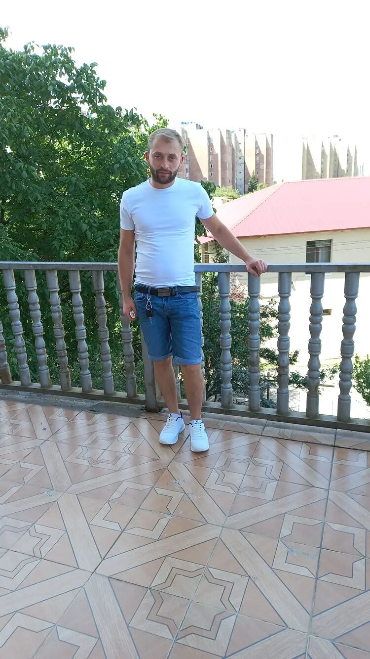  ,   Devid, 28 ,   ,   
