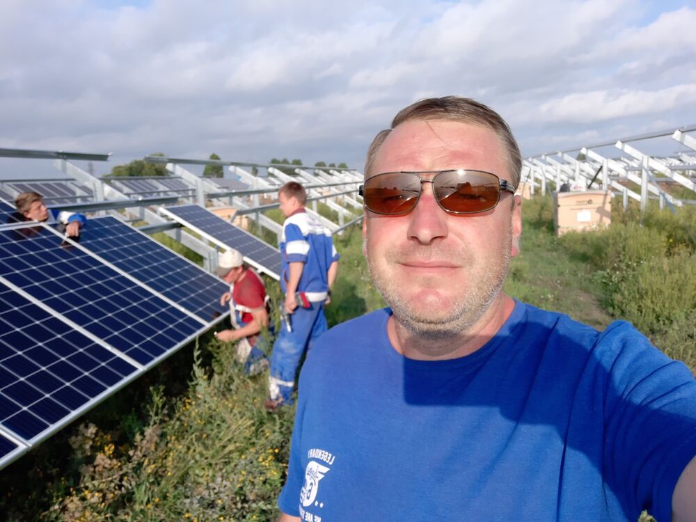  17128106  Oleg, 45 ,     