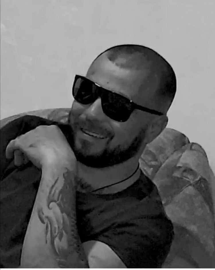 ���� 25895976 ������� �������, 44 ����, ���� ���������� � ��������������