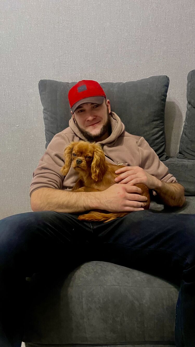  54739696  , 28 ,    -