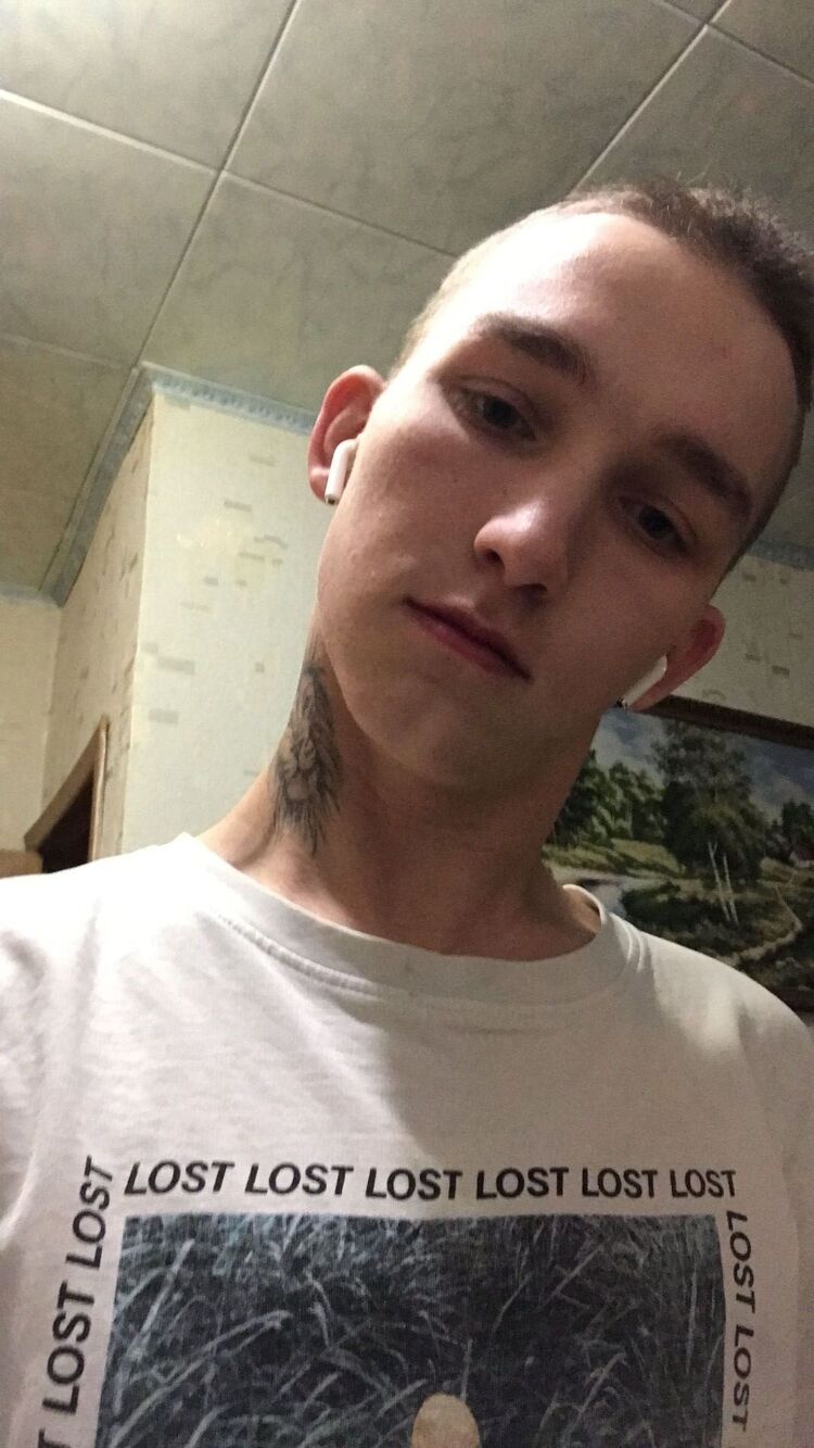  24896686  , 22 ,    