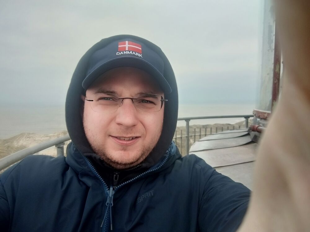  45870816  Kris, 31 ,    Praha