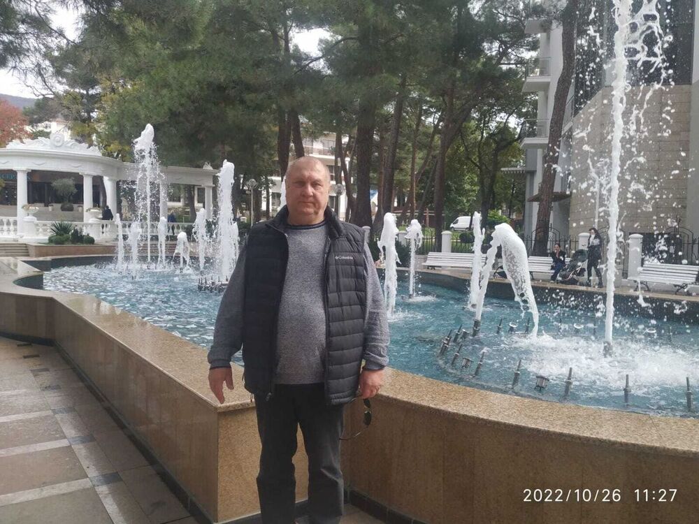 32213856  , 65 ,    