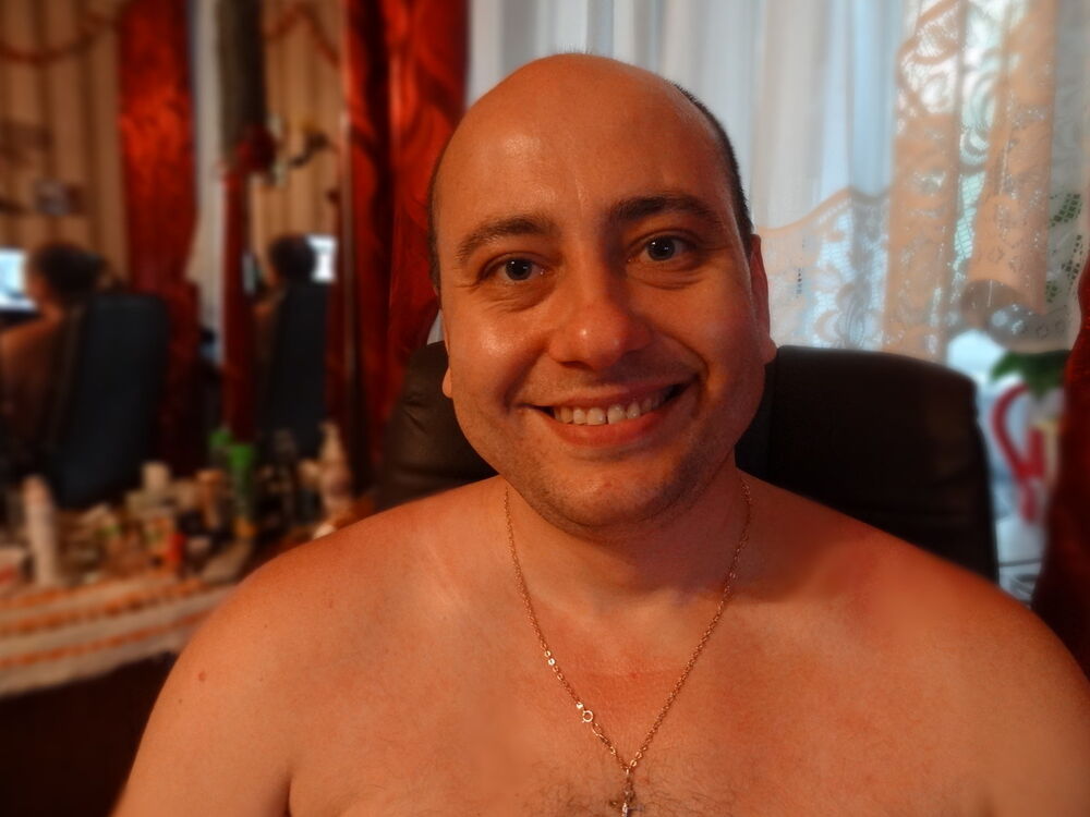  ,   DENIS, 43 ,   ,   , c 