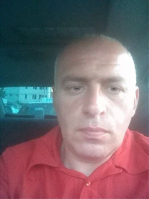  4280686  Gocha, 54 ,    