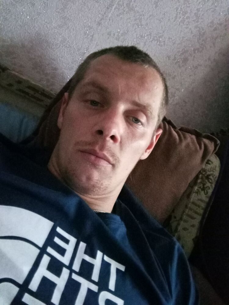  46034366  , 28 ,    