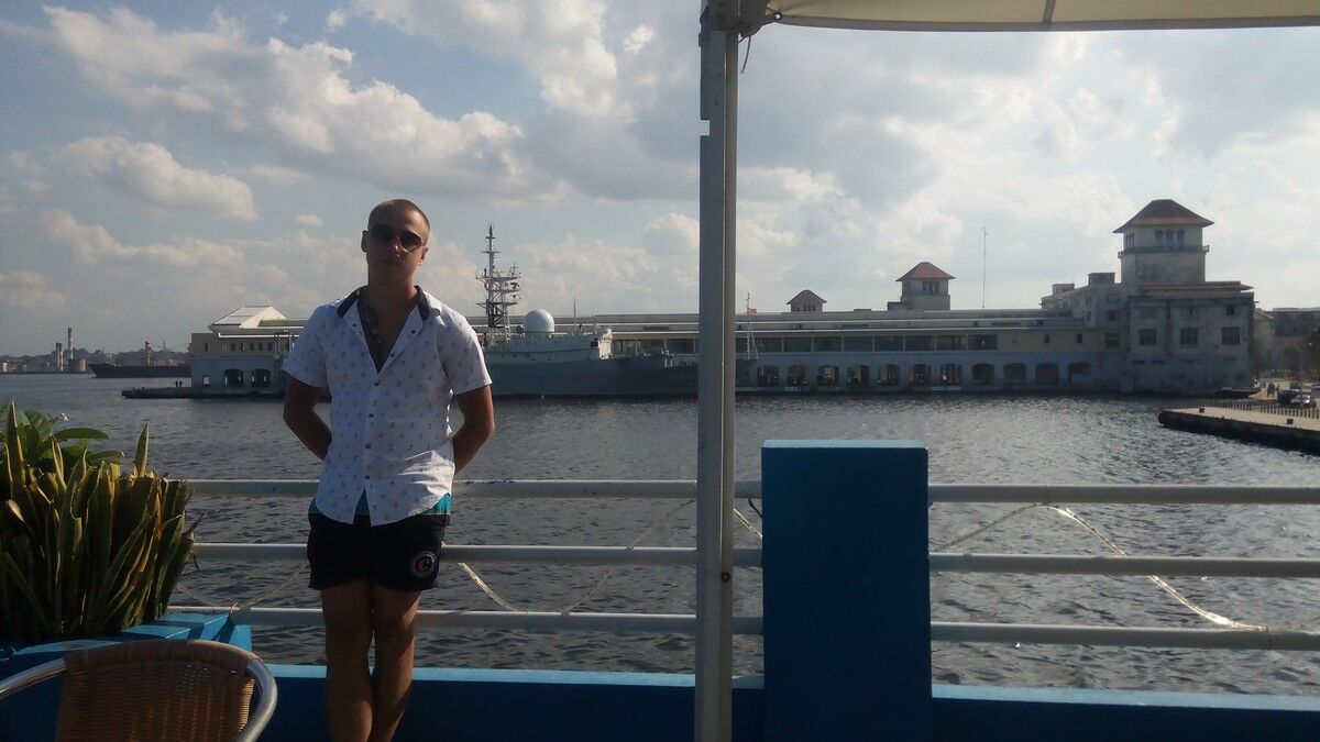 ���� 18825856 ������� ����, 34 ����, ���� ���������� � ������ ���������