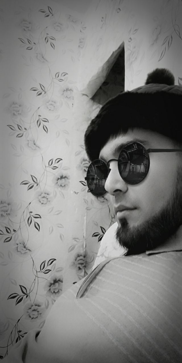  22811476  Aziz, 34 ,    