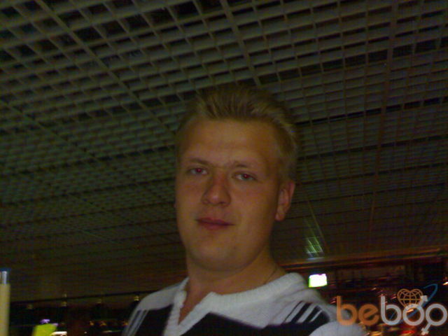  ,   Michael, 40 ,     , c 