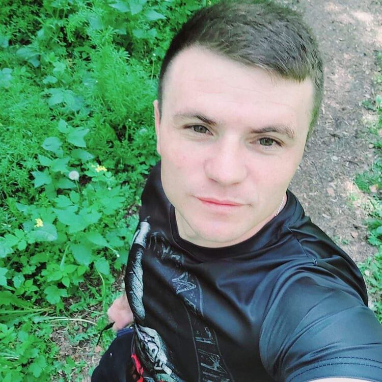  41953506  Sisbu, 25 ,    