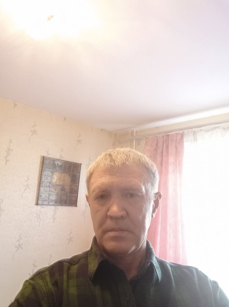  27548556  , 57 ,    -