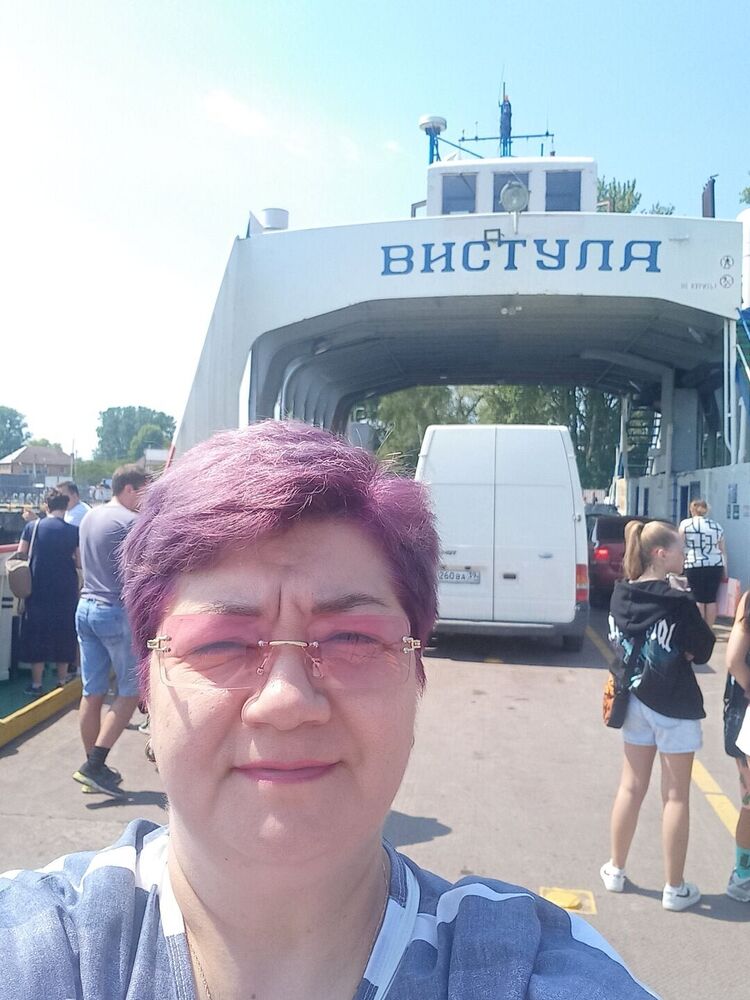  35273996  , 54 ,    -