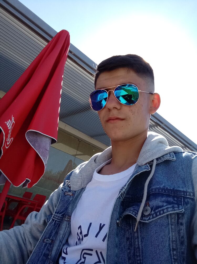  ,   Catalin, 21 ,   ,   